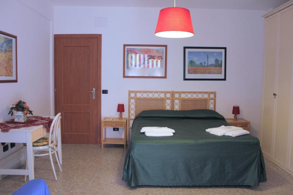 Tourist House Roma Aparthotel Room photo