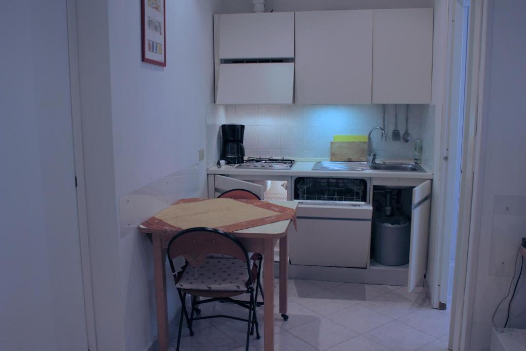 Tourist House Roma Aparthotel Room photo